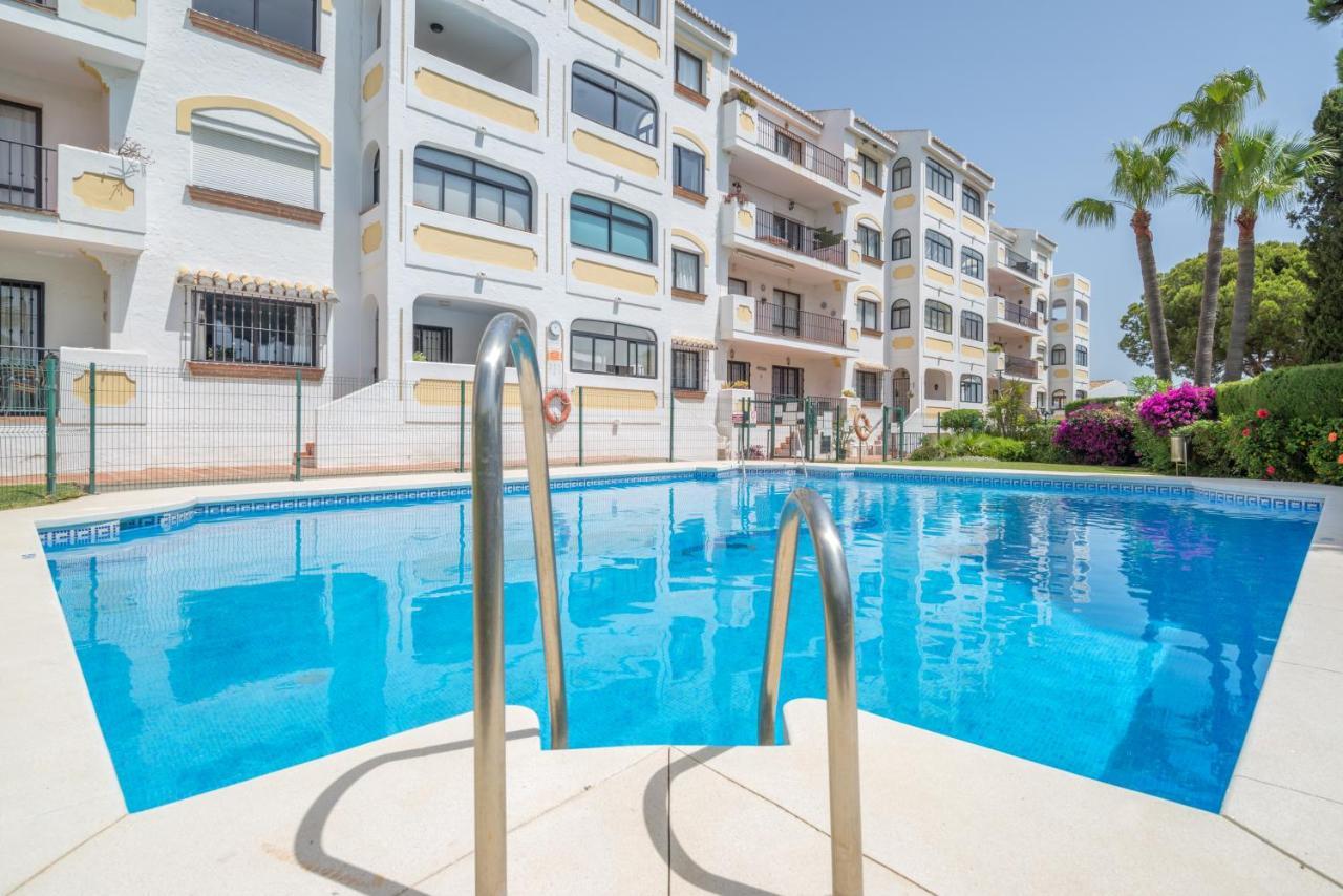 Apartment Acacias Torrenueva
