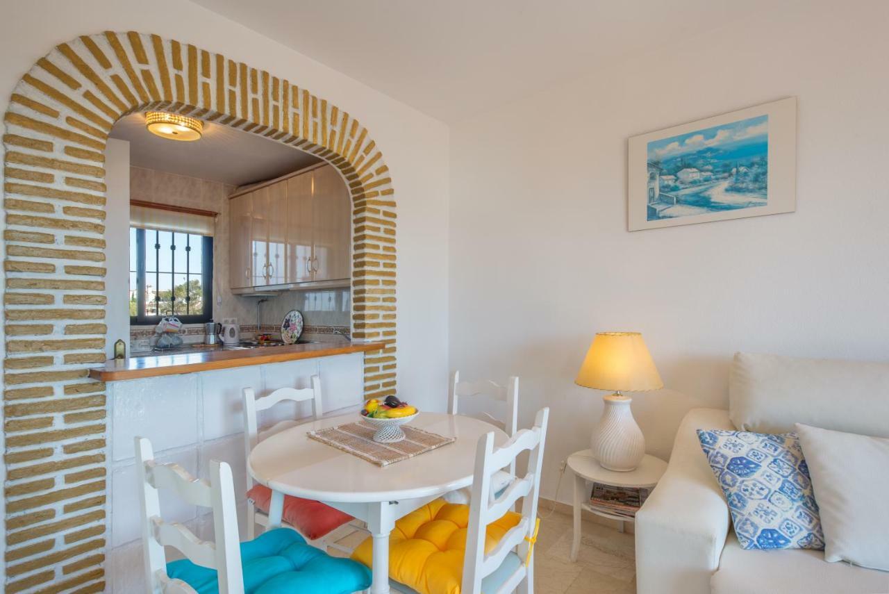 Apartment Acacias Torrenueva